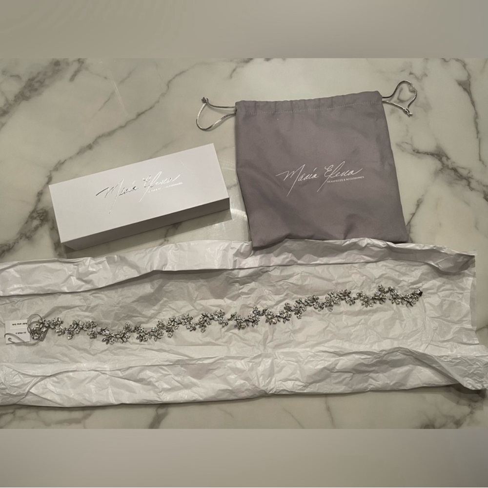MARIA ELENA HALO CROWN HEADPIECE SU 9525 (Jennifer Bridal Halo)